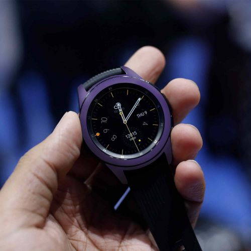 Samsung_Galaxy Watch 42mm_Matte_BlueBerry_4